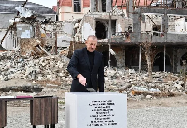 Hain saldırıyı yıkılan evlerin önünde anlattı! Aliyev’den Ermenistan’a gözdağı: Asla izin vermeyeceğiz