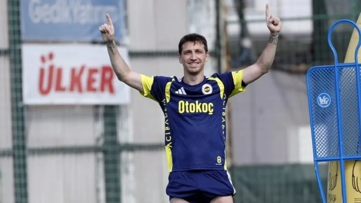 Fenerbahçe'de Mert Hakan Yandaş gelişmesi