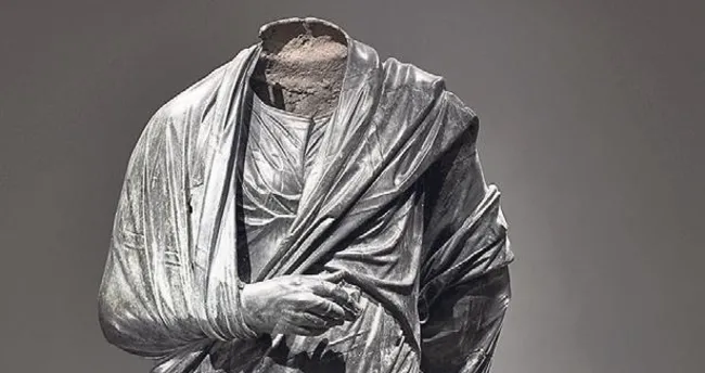 Marcus Aurelius heykeli yuvaya döndü