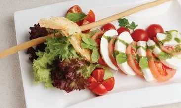 Caprese Salad Tarifi: Caprese Salad nasıl yapılır, malzemeleri nelerdir?