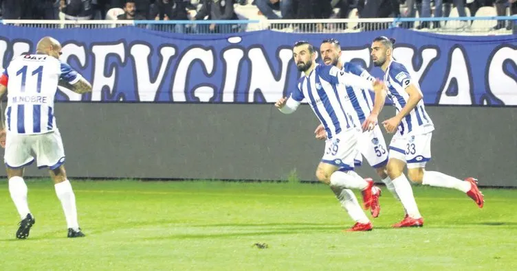 Erzurumspor VAR ile güldü