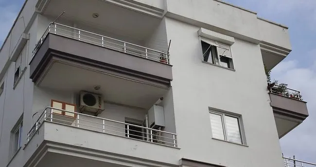 Yerel Gazete Grafikeri Evinde Olu Bulundu En Son Haber