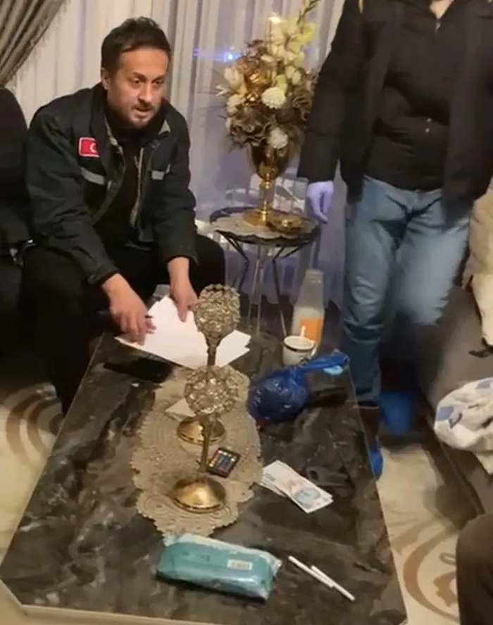 duzcede-sosyal-medyaya-fuhus-operasyonu-9-kisi-gozaltinda-1768397496559.jpg