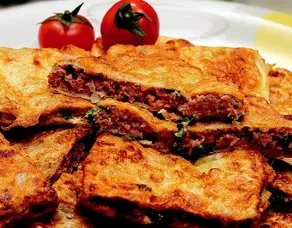 Yufkalı Köfte