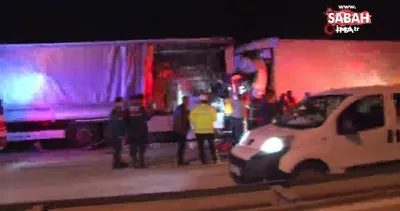 Edirne’de zincirleme kaza: Sıkışan tır sürücüsünü ekipler 2 saat boyunca kurtarmak için uğraştı | Video