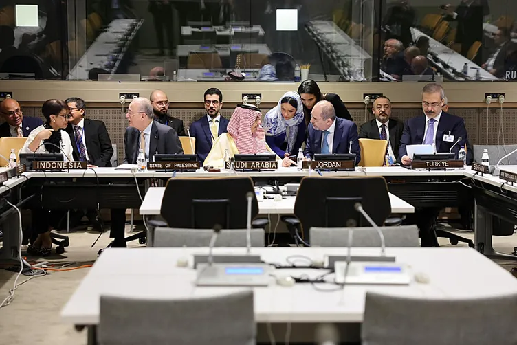 Filistin için 10 günde 3 toplantı! Bakan Fidan: İsrail dezenformasyonuna karşı koymalıyız