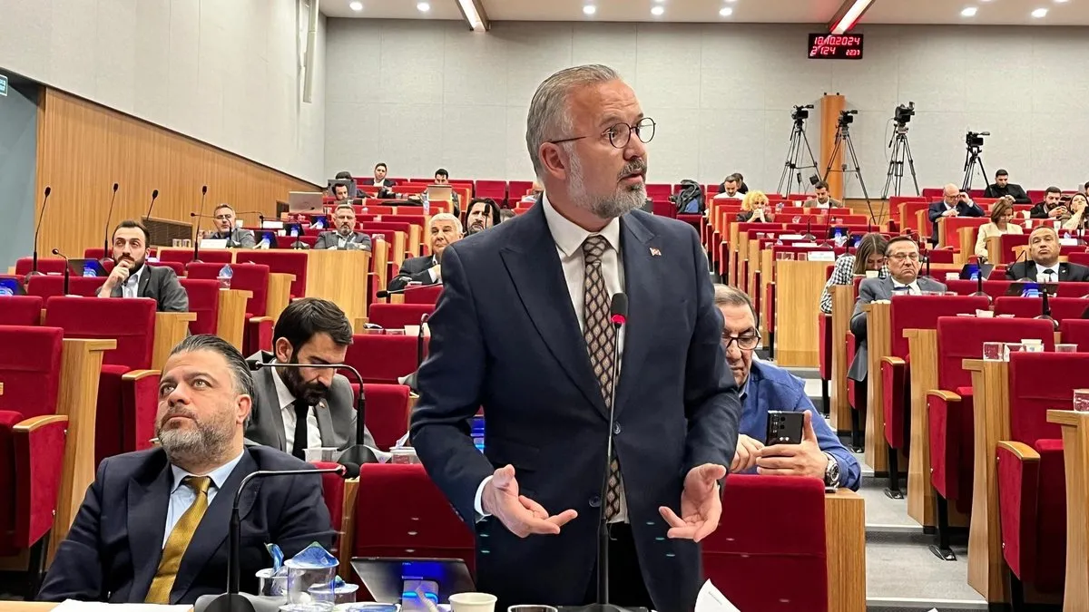 AK Partili Yıldız'dan Başkan Sengel'e Uğur Dündar'lı salvo!