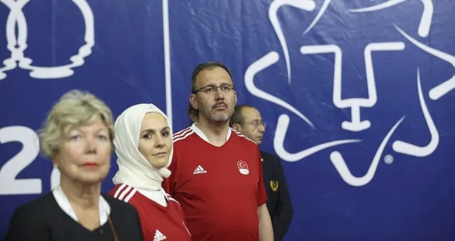 Bakan Kasapoğlu, Akdeniz Oyunları’nda elde edilen başarıyı değerlendirdi