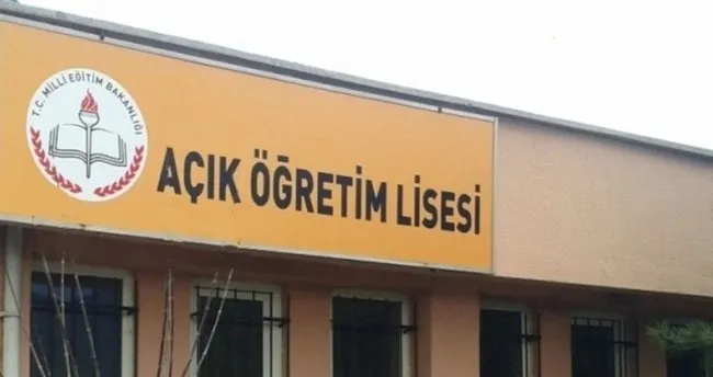 Bakan Tekin duyurdu: Devamsızlığa af yok