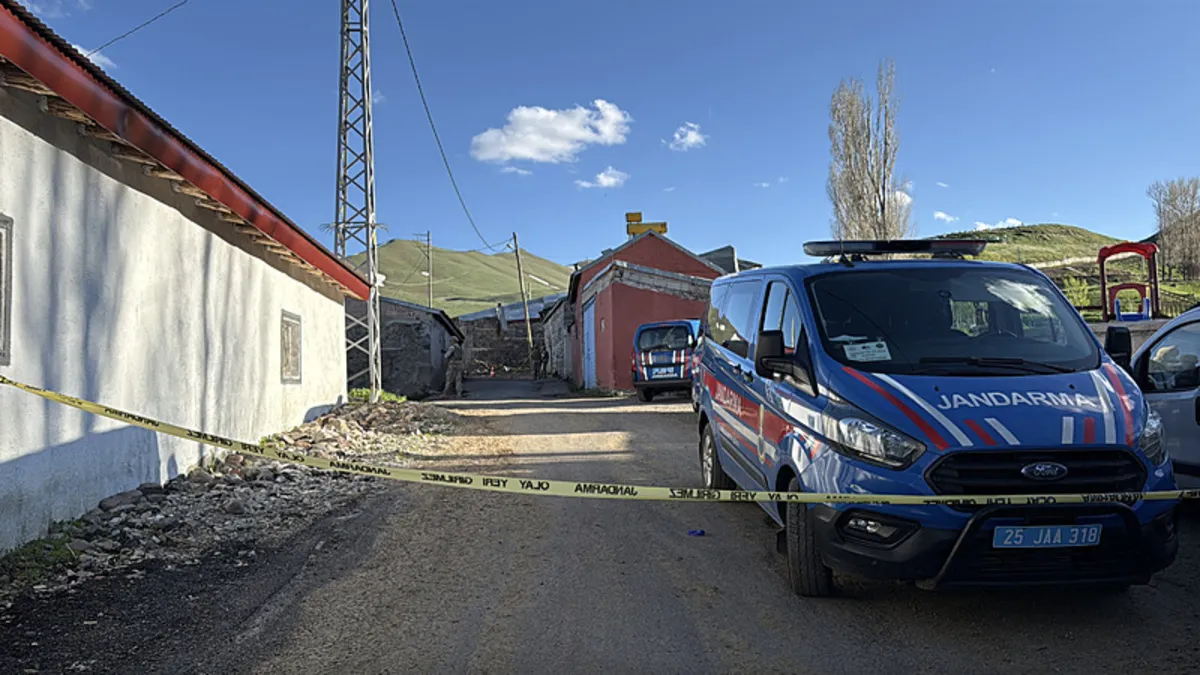 Erzurum’da iki aile arasında arazi anlaşmazlığı kavgası: 7 kişi yaralandı Erzurum’da iki aile arasında arazi anlaşmazlığı kavgası: 7 kişi yaralandı