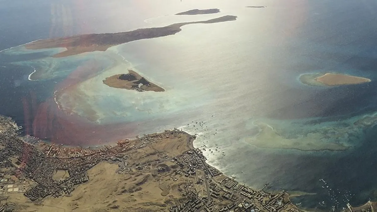 İran, Hürmüz Boğazı’nda 10 petrol tankerini vurdu: Uyarılar dikkate alınmadı İran, Hürmüz Boğazı’nda 10 petrol tankerini vurdu: Uyarılar dikkate alınmadı