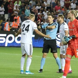 Beşiktaş'ta Gazişehir yenilgisinin faturası Vida'ya kesildi!