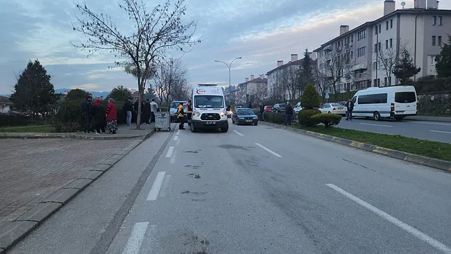 park-etmek-istedigi-minibusun-icerisinde-kalp-krizi-gecirdi-1737481795791.jpeg