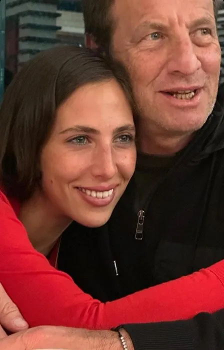 Kaya Çilingiroğlu’ndan Zehra paylaşımı! Baba-kız pozlarına beğeni yağdı