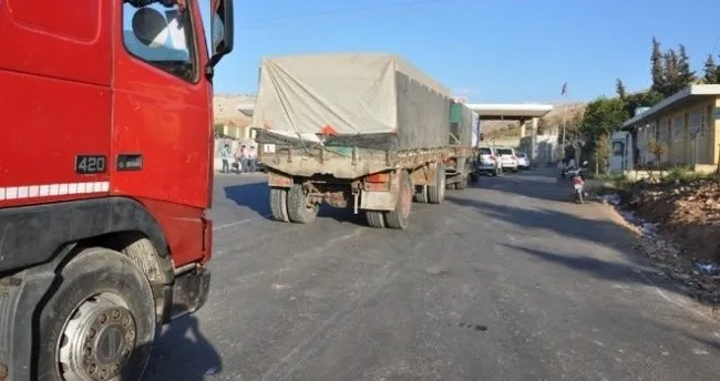 BM yardım konvoyu Suriye’ye geçiş yaptı