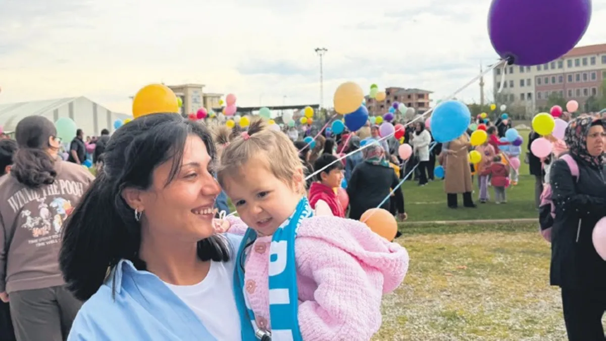 Kanseri yendi stadyumda kutladı