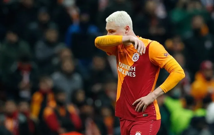 Son dakika Galatasaray transfer haberleri: Victor Nelsson için rakam verdi! Yerine gelecek isim...
