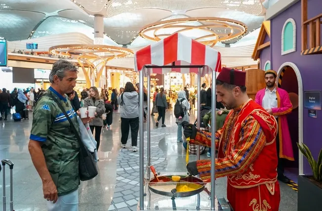 iga-istanbul-havalimaninda-ramazan-coskusu-1740744135266.jpg