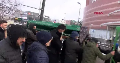 Oyuncu Bülent Şakrak’ın acı günü