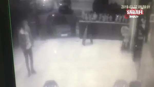 Ankara'da bıçaklanan kişi eğlence mekanına sığındı! O anlar kamerada...