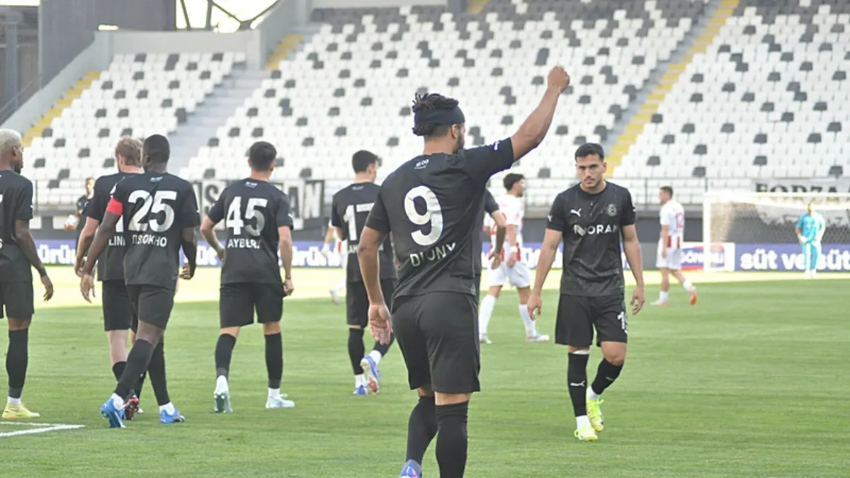 Manisa FK, Pendikspor’u 2 golle devirdi! Seriye son verdi… Manisa FK, Pendikspor’u 2 golle devirdi! Seriye son verdi…