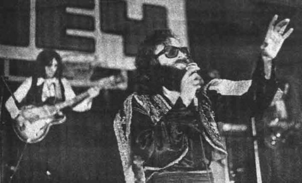 Cem Karaca kimdir?