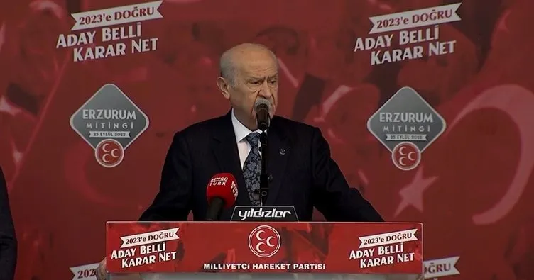 SON DAKİKA | Devlet Bahçeli’den Kılıçdaroğlu’na afiş pozu tepkisi: Vatan haini Demirtaş’a seninleyim mesajıdır
