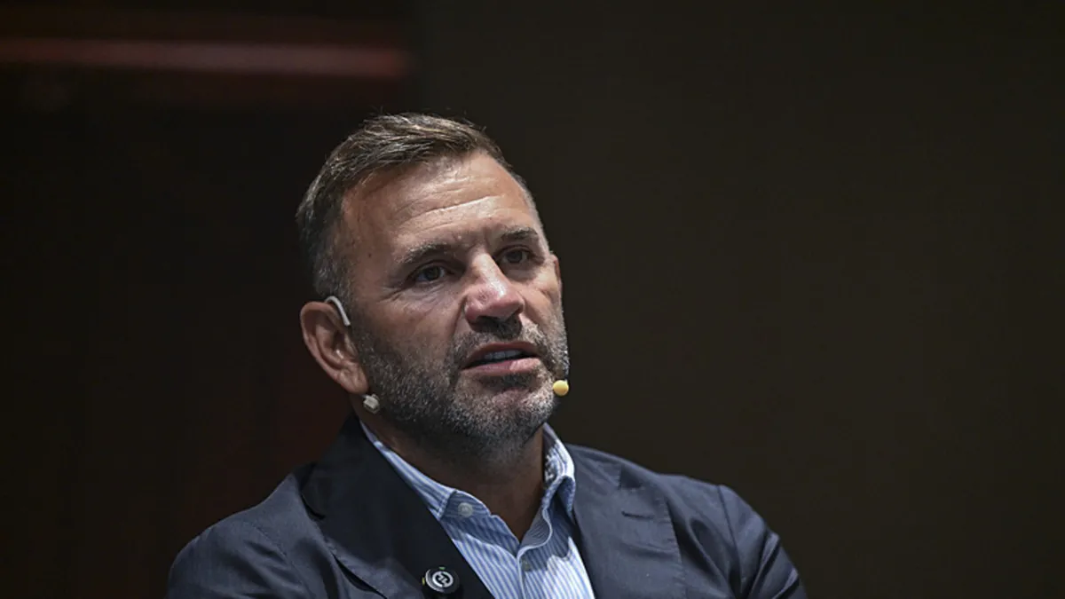 Galatasaray’da Okan Buruk çarpıcı transfer açıklaması! Galatasaray’da Okan Buruk çarpıcı transfer açıklaması!