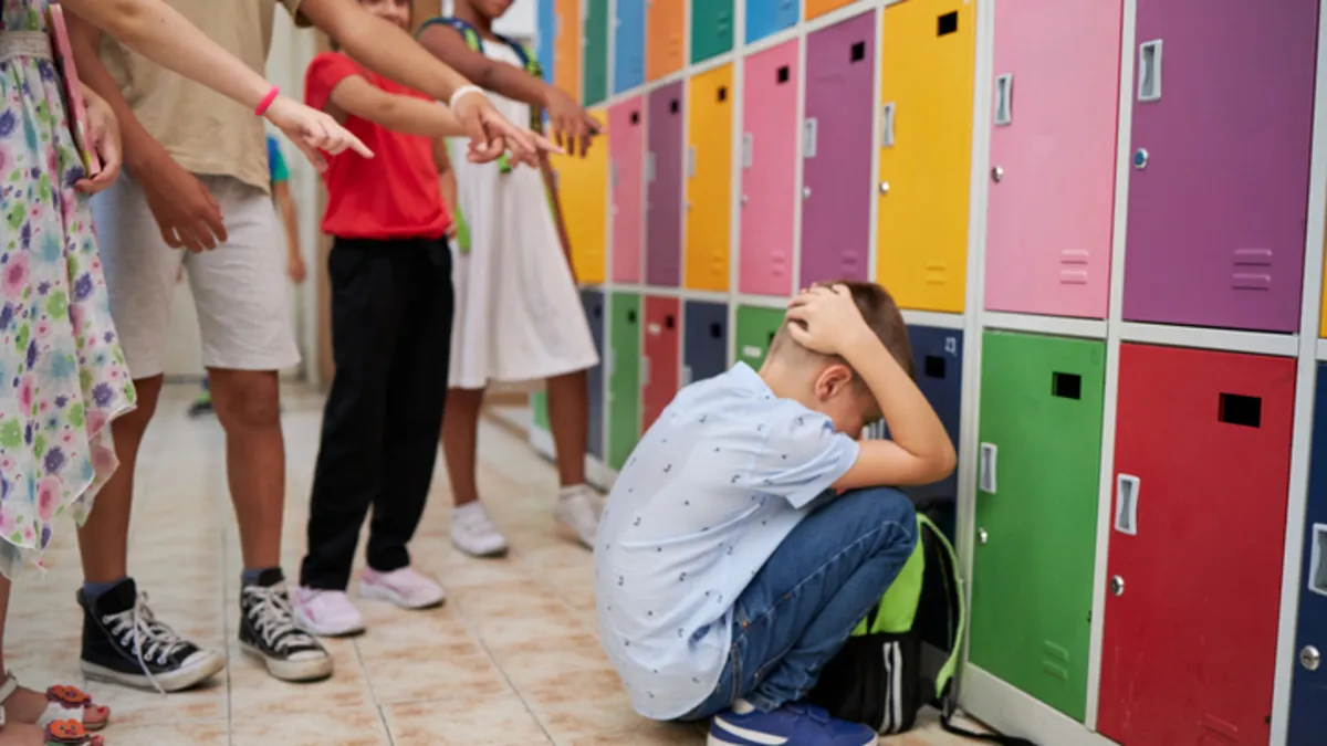 Akran zorbalığının 2 temel nedeni: Uzman açıkladı! Akran zorbalığının 2 temel nedeni: Uzman açıkladı!