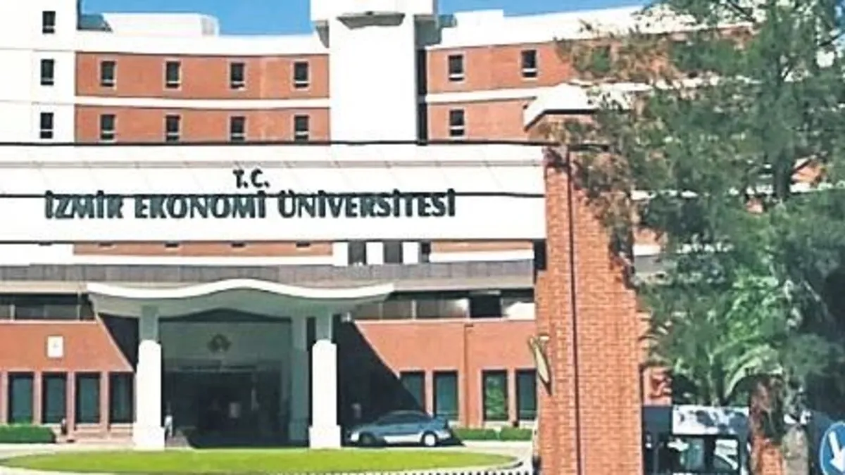 Üniversitede skandal!