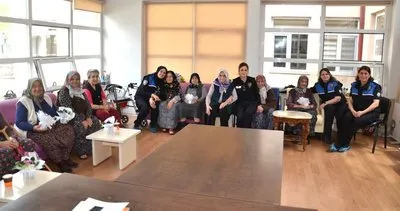 Amasya’da polislerden huzurevi annelerine anneler günü ziyareti! #amasya