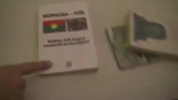 son-dakika-haberi-lgbt-kulup-odasina-polis-baskini-pkk-teror-orgutu-amblemli-kitap-ele-gecirildi-1612009854665.jpg Son dakika haberi: LGBT Kulüp Odasına polis baskını! PKK terör örgütü amblemli kitap ele geçirildi