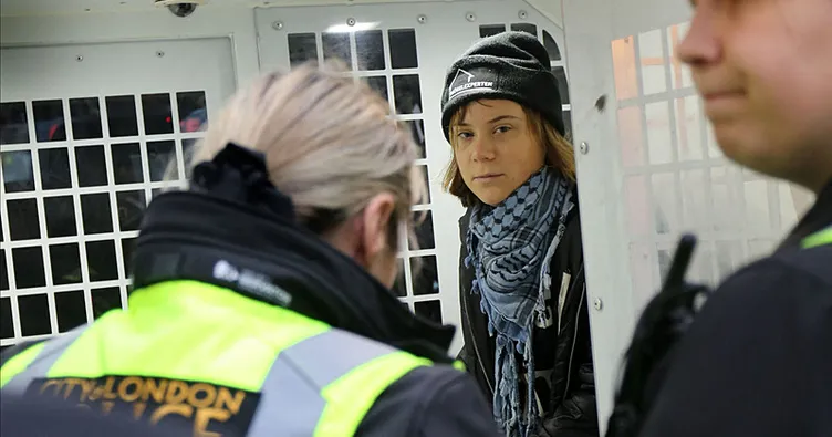 İngiltere’de Filistin yanlısı gösteri: Greta Thunberg gözaltına alındı