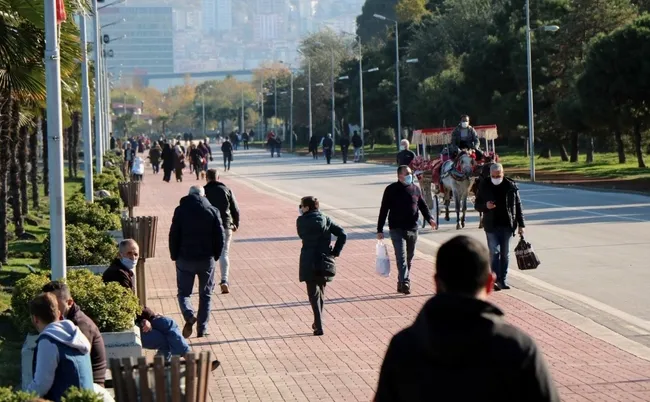 son-dakia-meteoroloji-uyardi-sicak-hava-dalgasi-geliyor-termometreler-32-dereceyi-gorecek-1761892078819.jpg (1115×689)