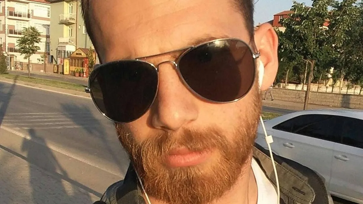 Baba ve oğullarına kurşun yağdırdı