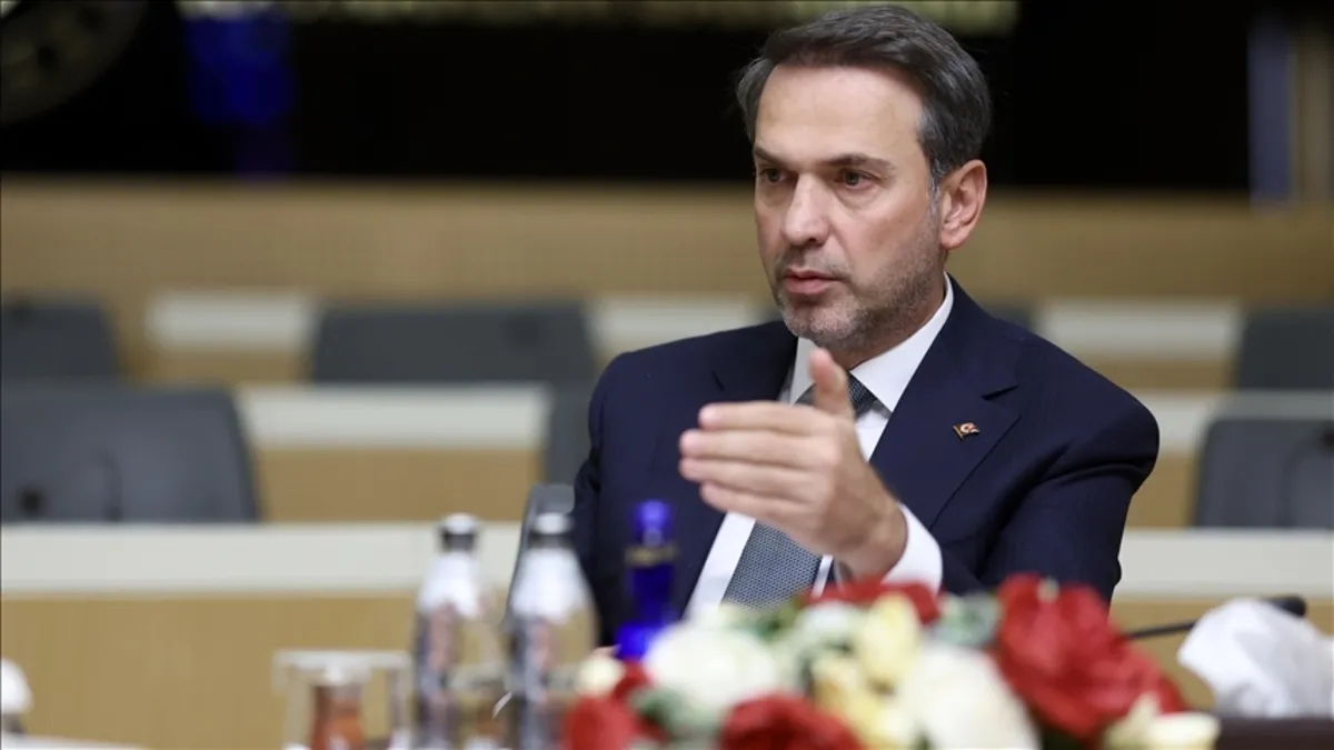 Bakan Bayraktar duyurdu: Karadeniz'de iki yeni sondaja başlanacak! Hedef 8 milyon haneye doğal gaz
