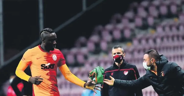 Mbaye Diagne coştu bir kere!