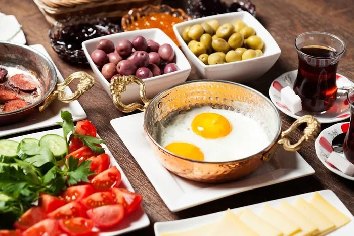 Buyukada Kahvaltilarinin Krali 5 Mekan Biz Evde Yokuz