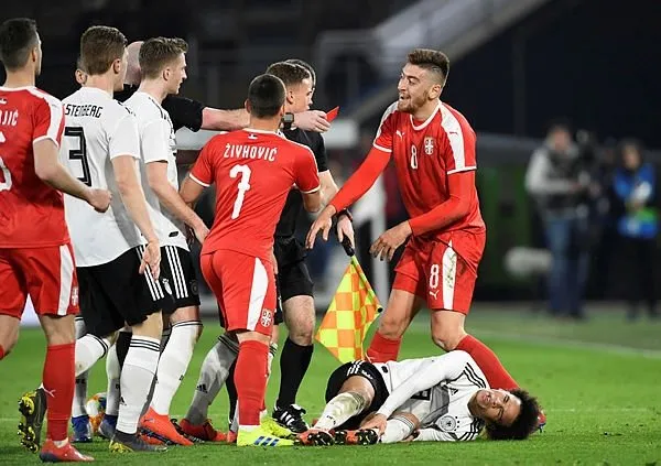 Almanya - Sırbistan maçında Leroy Sane’ye gaddarca faul!
