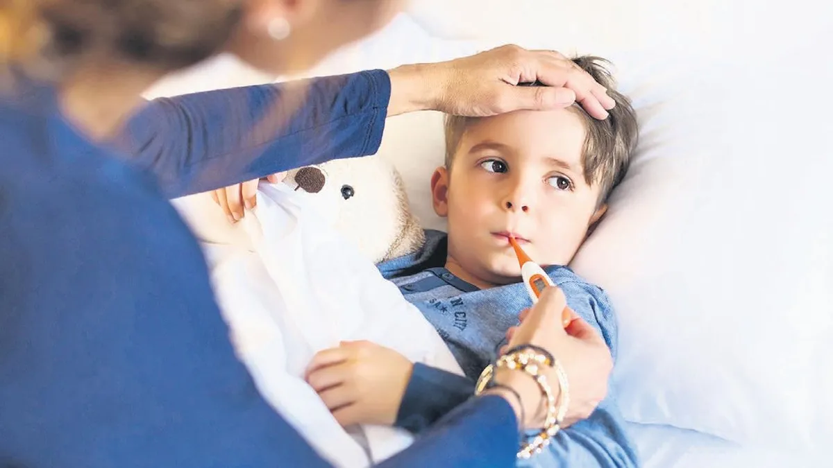 Ateşi çıkan çocuğa buzlu suyla duş aldırmayın! Ateşi çıkan çocuğa buzlu suyla duş aldırmayın!