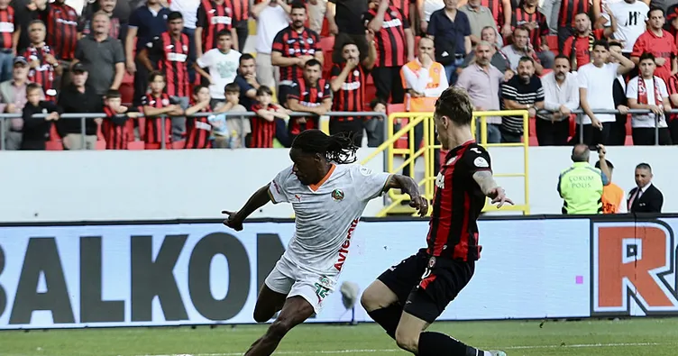 Alanyaspor, Çorum FK’yi 2 golle geçti!