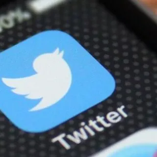 Twitter ve Facebook hisseleri Trump'ın hesabının askıya alınmasının ardından değer kaybetti