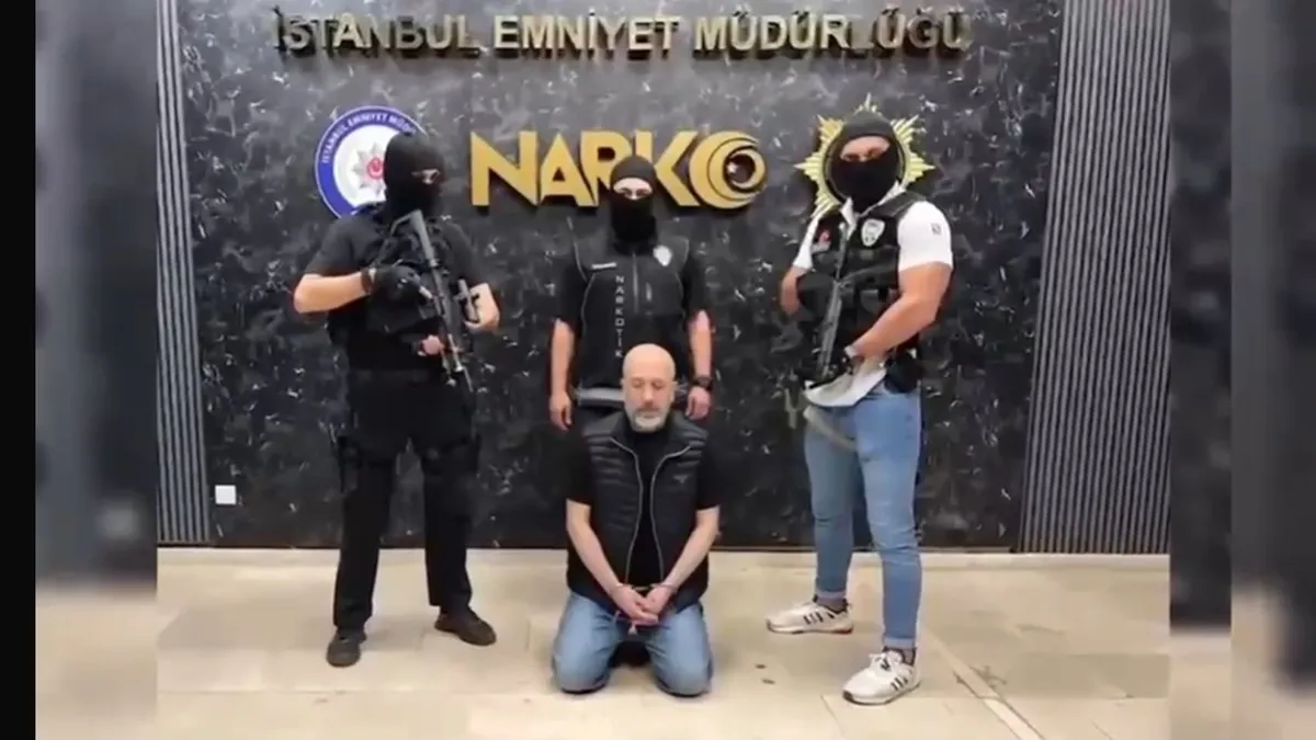 SON DAKİKA I Bakan Gürlek duyurdu: MİT ve Emniyetten ortak operasyon! Uyuşturucu baronu İslam Yakut yakalandı haber görseli