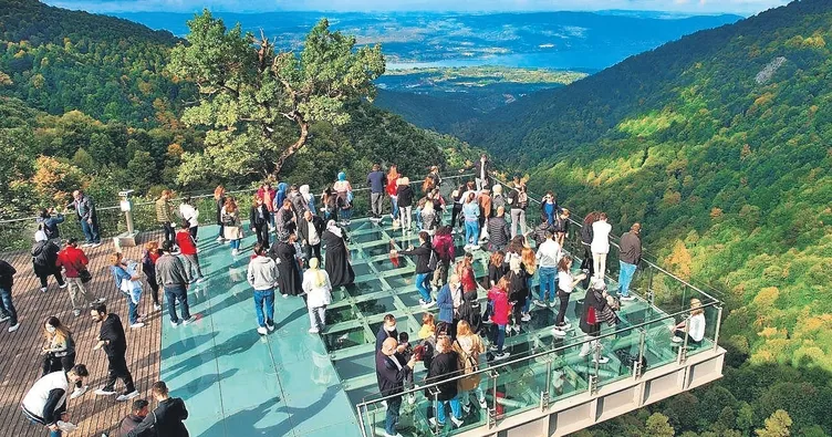 Cam terasa 5 yılda 5 milyon ziyaretçi