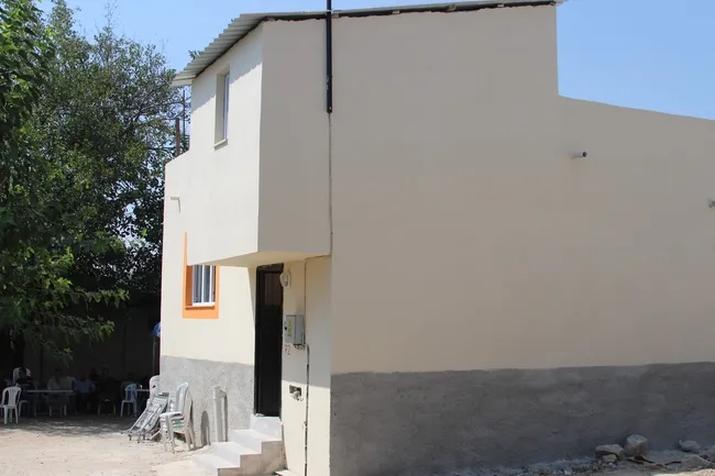 adanada-katil-alarmi-dugunde-atletle-oturulmaz-diye-uyarilinca-dehset-sacti-1756120438633.jpg Adana'da katil alarmı! Düğünde ‘Atletle oturulmaz’ diye uyarılınca dehşet saçtı!