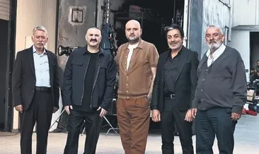 Dev kadroya dev afiş!