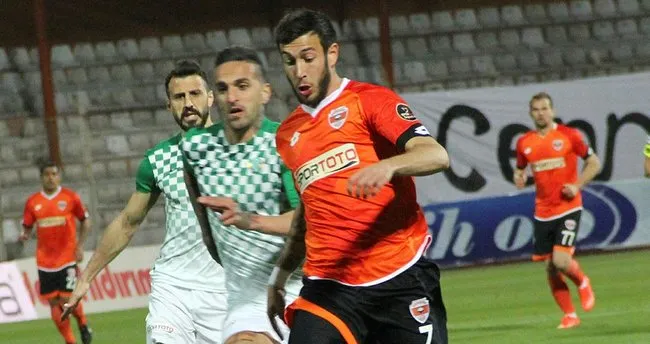 Ahmet Dereli atıyor, Adanaspor kazanıyor