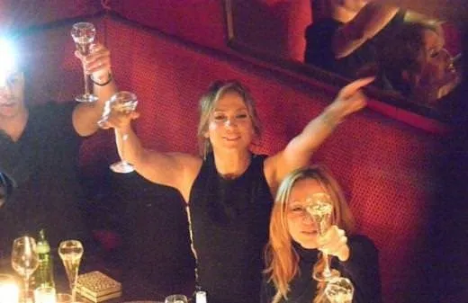 Jennifer Lopez'den bacak şov