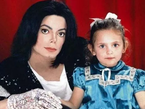 Babası öldüğünde 11 yaşındaydı...İşte Michael Jackson'ın kızı şimdi ne yapıyor?