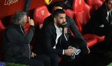 Göztepe, Eyüpspor’u tek golle geçti! Arda Turan, mağlubiyetle başladı...
